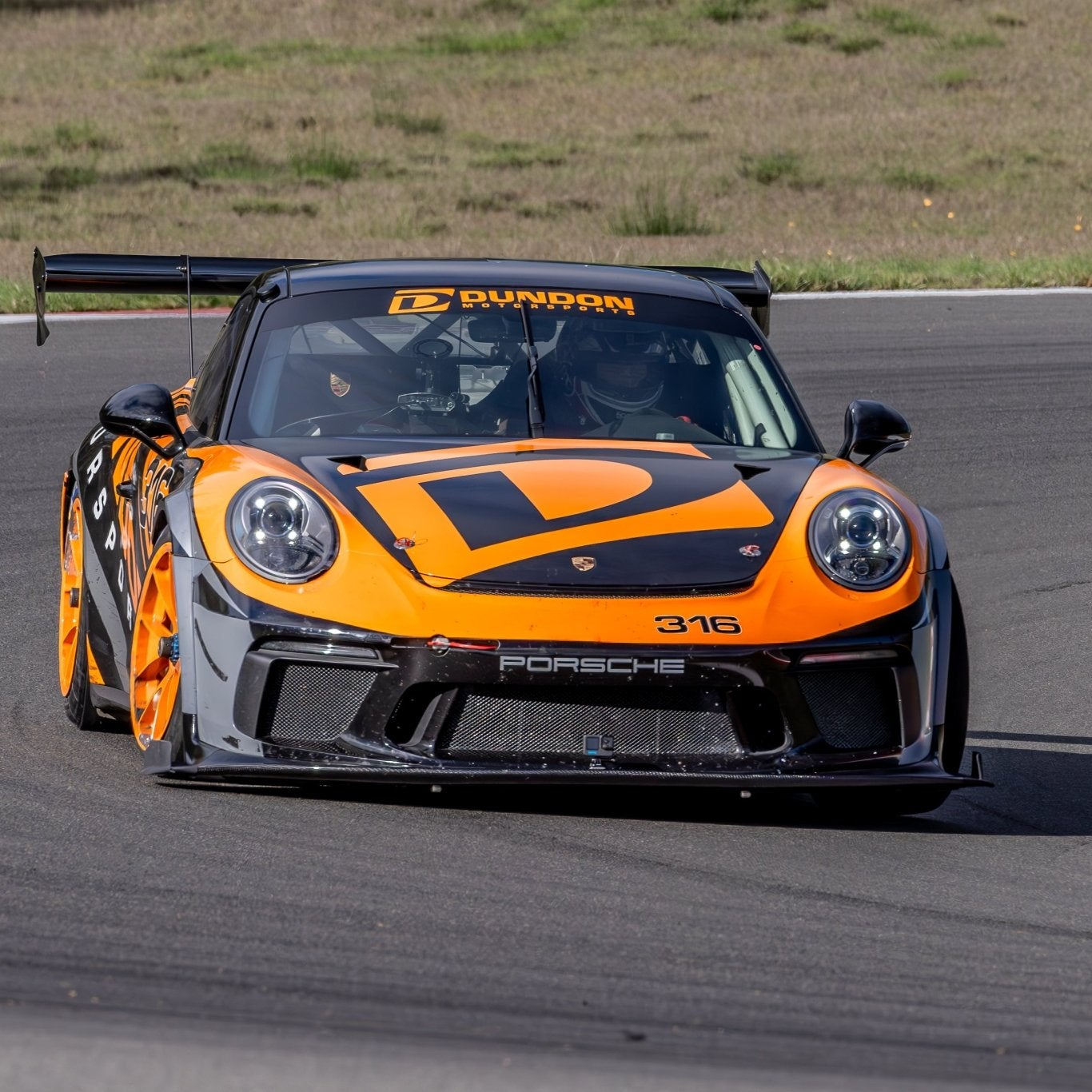 991.2 Cup Carbon Splitter