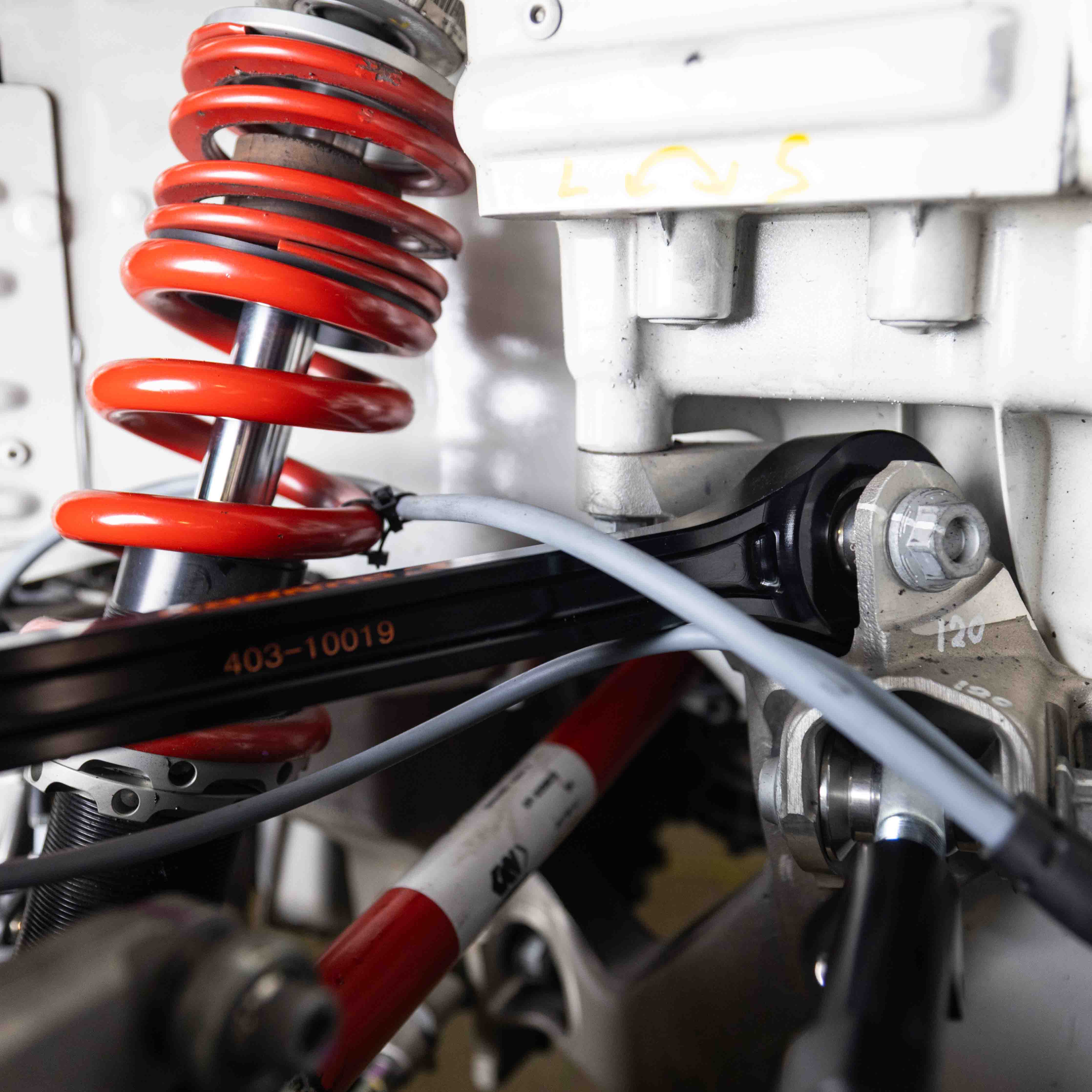 991/992 GT3 Cup Rear Upper Tension Arm