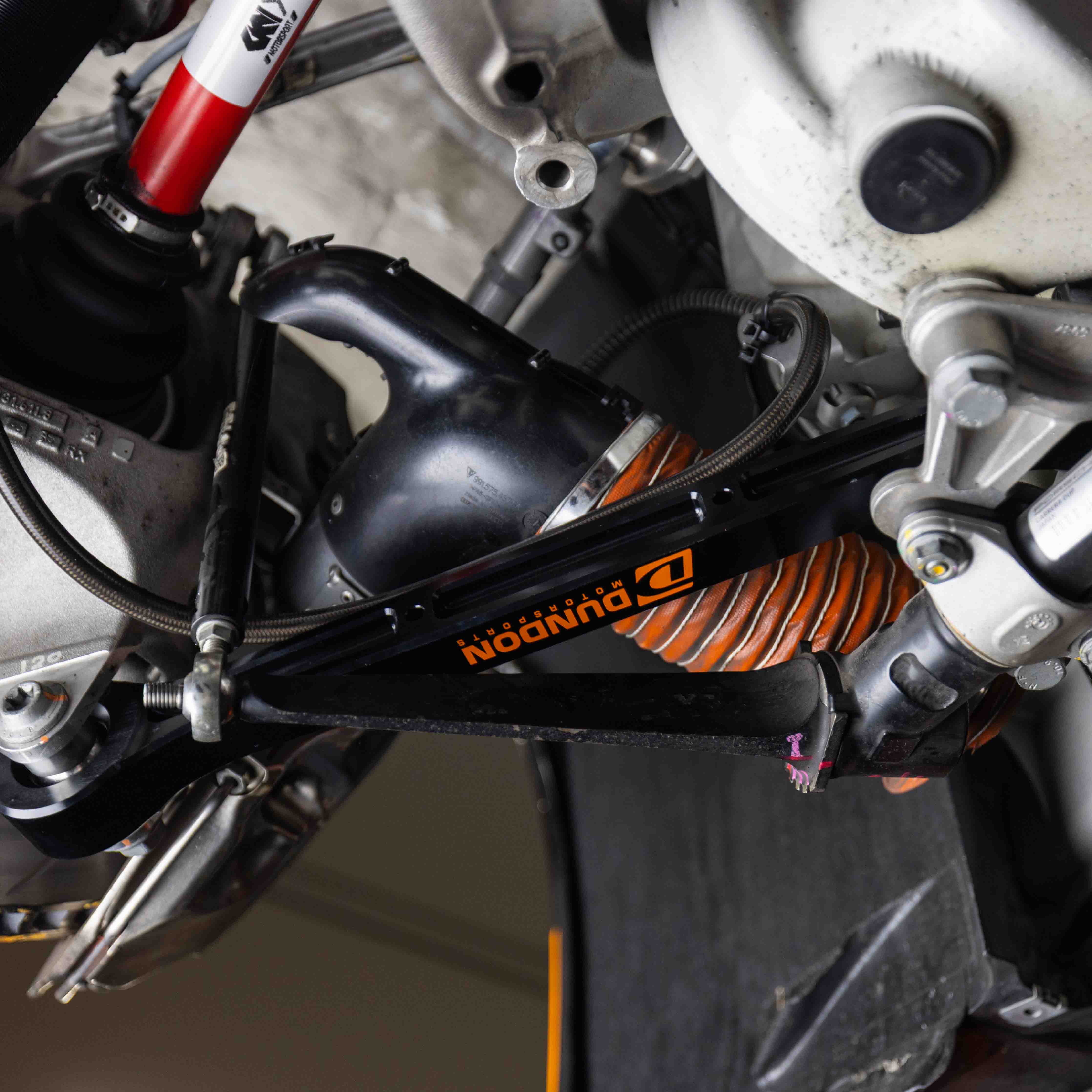 Dundon Motorsports  Rear Lower Control Arms 991 GT3 CUP