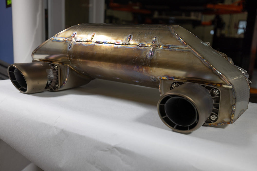 718 GT4RS V11 Muffler - Dundon Motorsports